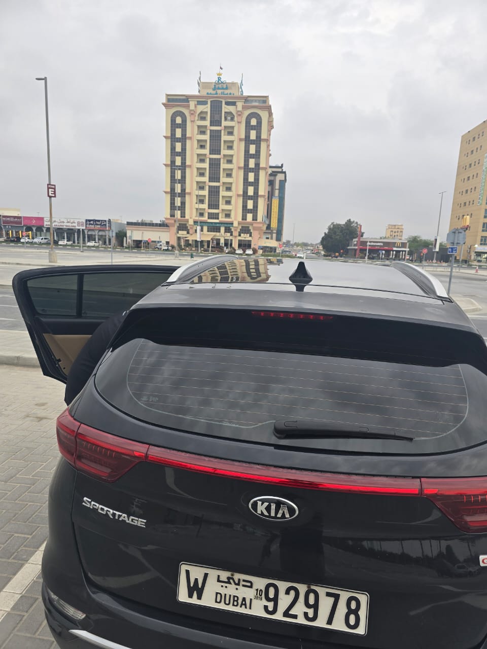 Car Image 2019 KIA SPORTAGE 