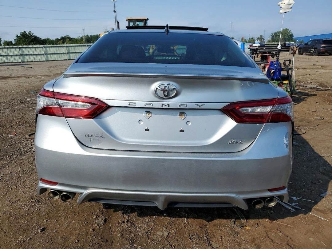 Car Image 2019 TOYOTA CAMRY