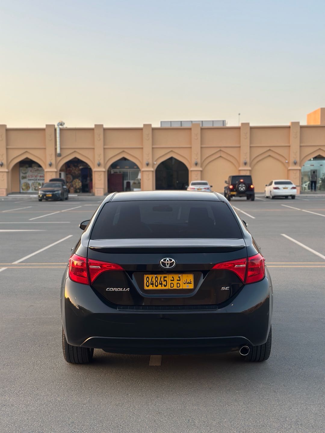 Car Image 2017 TOYOTA COROLLA SE