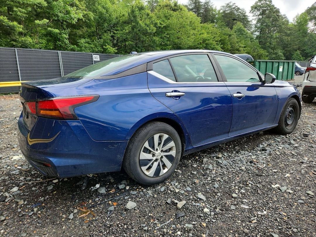 Car Image 2019 NISSAN ALTIMA