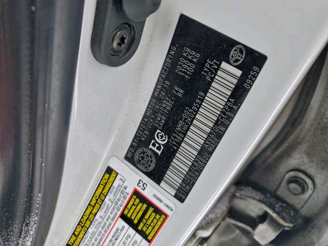 Car Image 2019 TOYOTA CAMRY