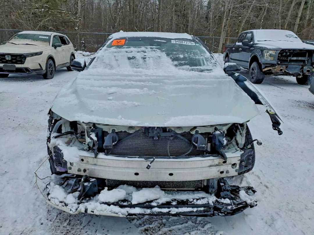 Car Image 2019 TOYOTA CAMRY