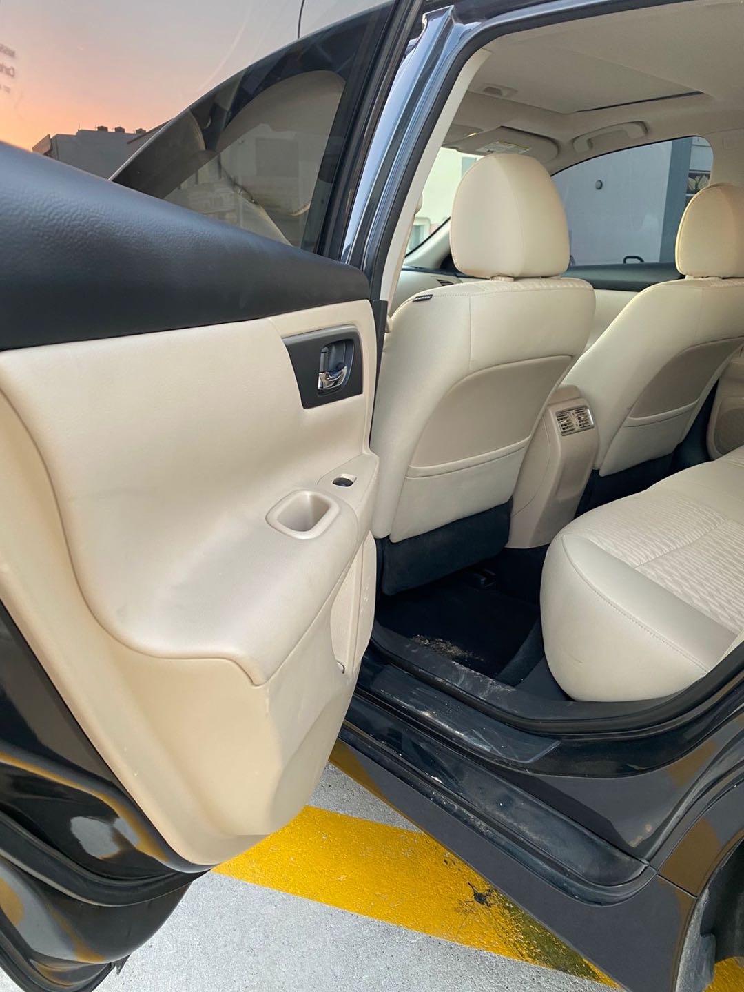 Car Image 2018 NISSAN ALTIMA SV