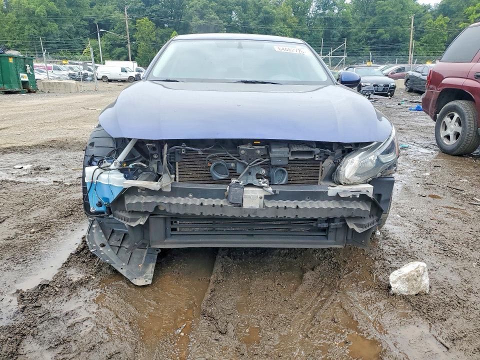 Car Image 2020 NISSAN ALTIMA