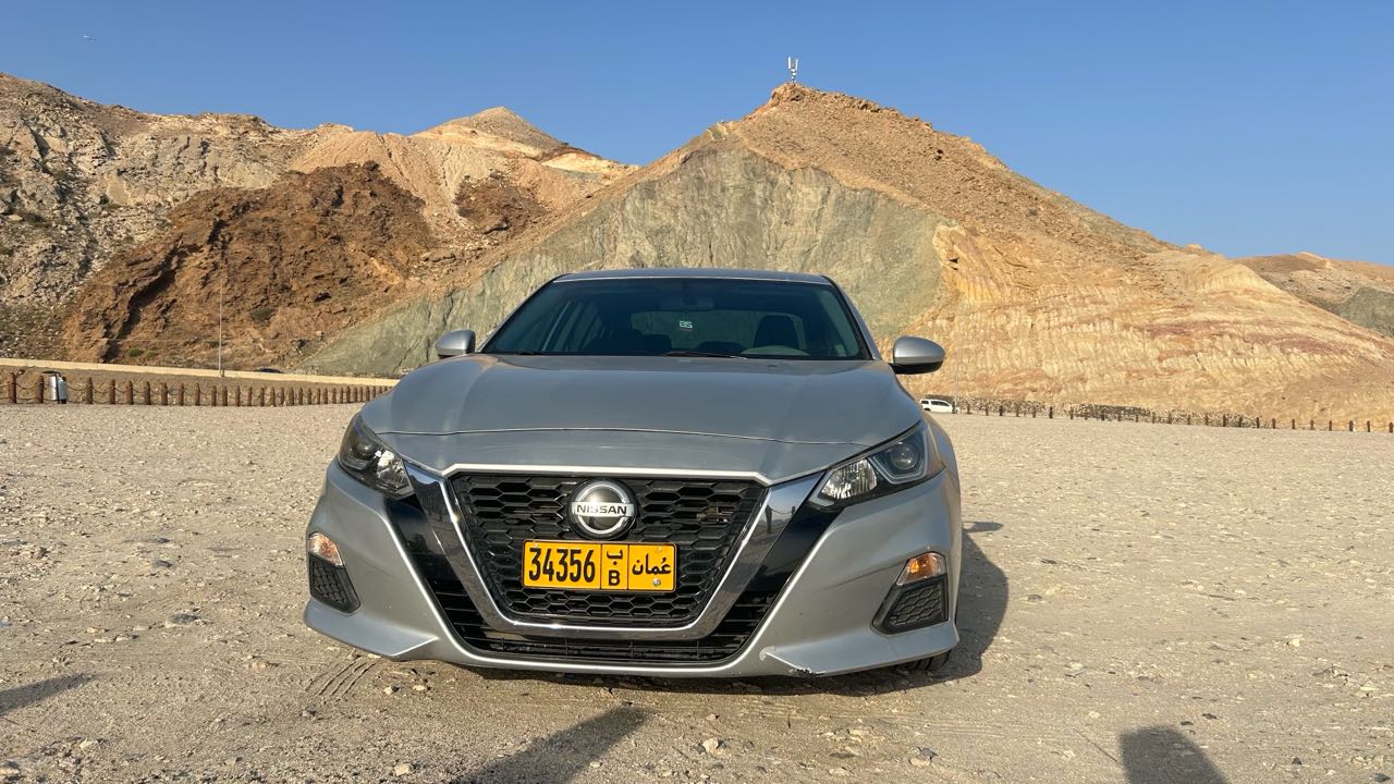 Car Image 2019 NISSAN ALTIMA S