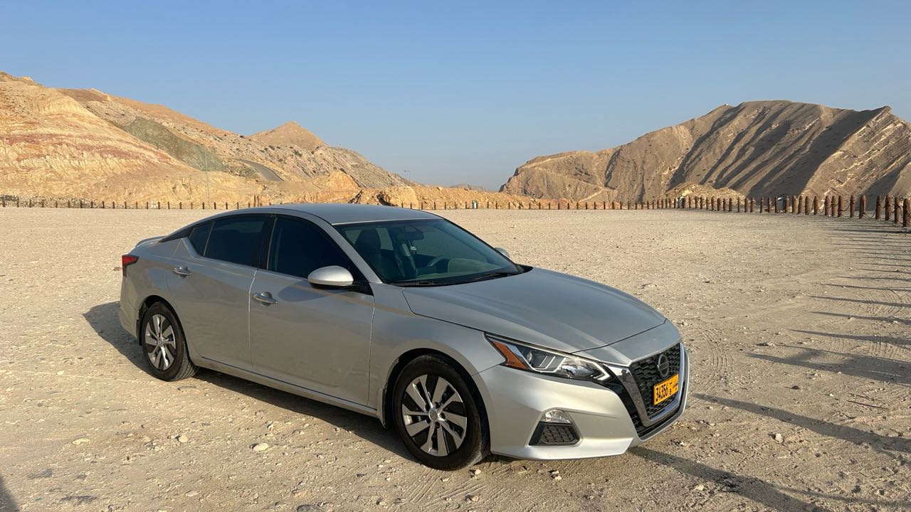 Car Image 2019 NISSAN ALTIMA S