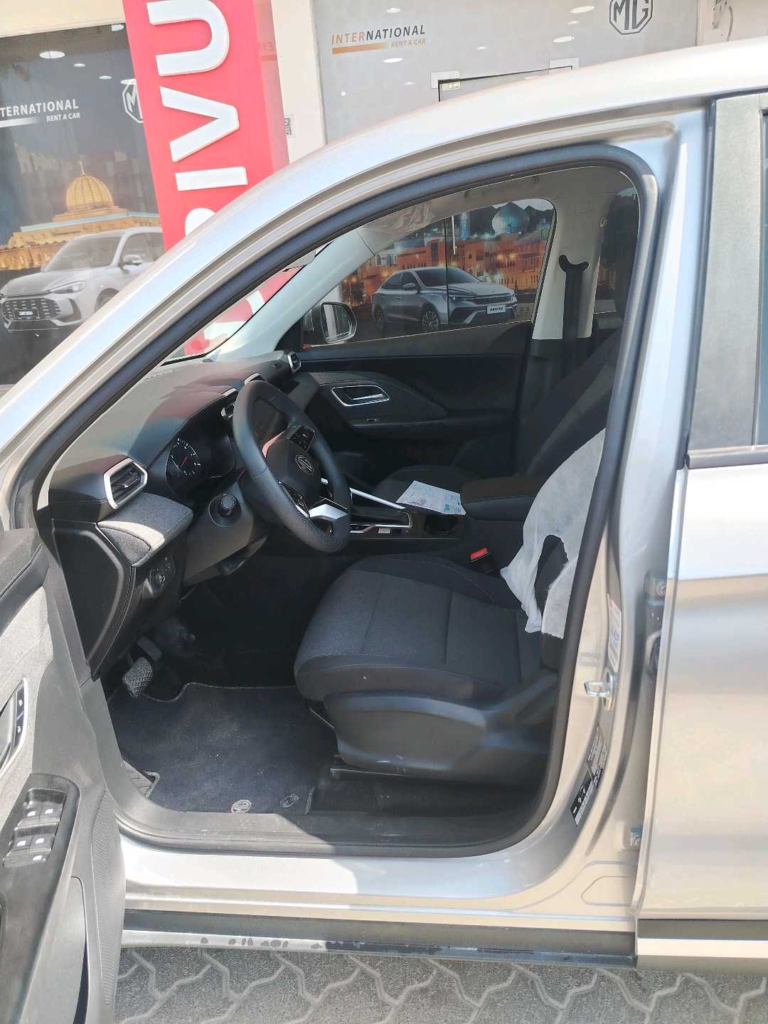 أم جي ZS 2025