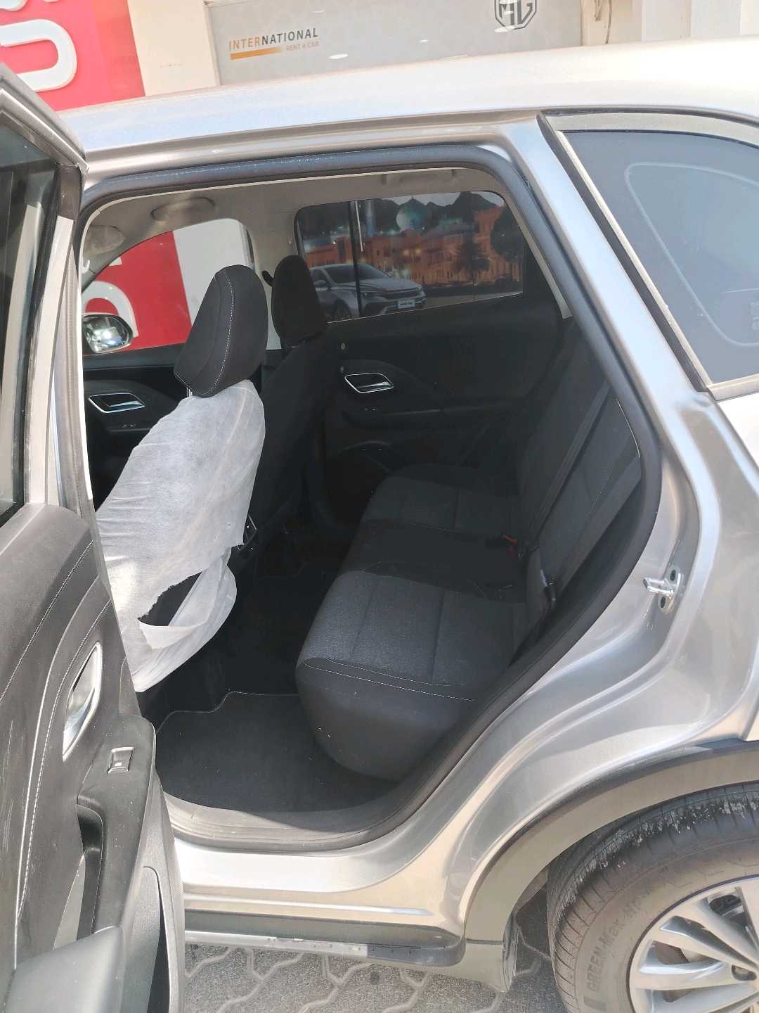 أم جي ZS 2025