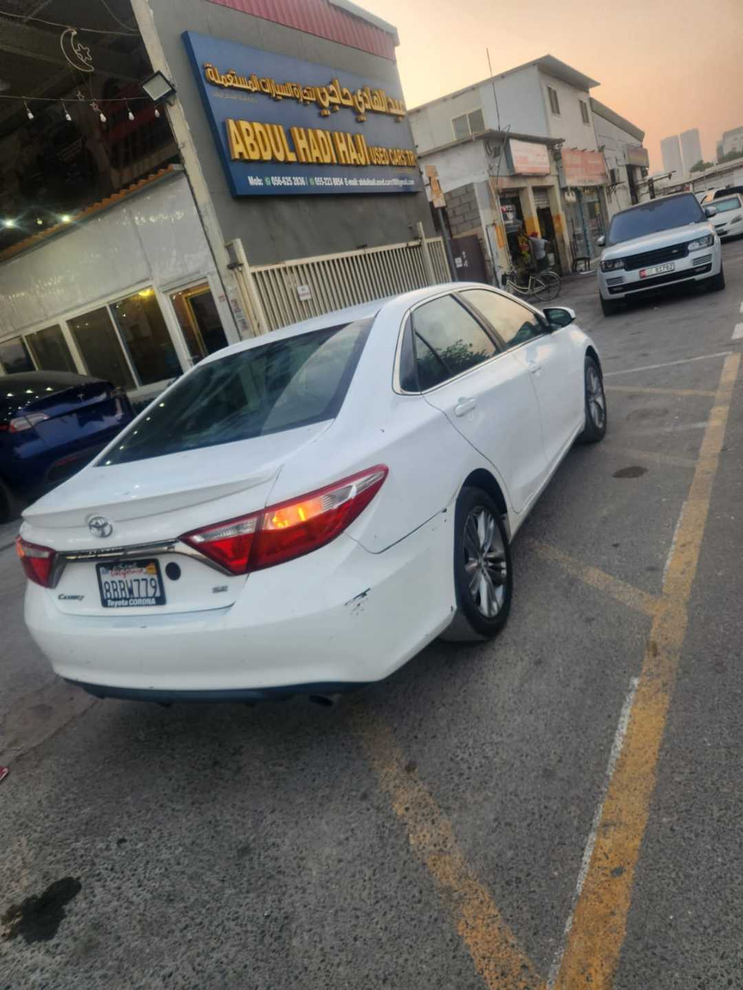 Car Image 2015 TOYOTA CAMRY