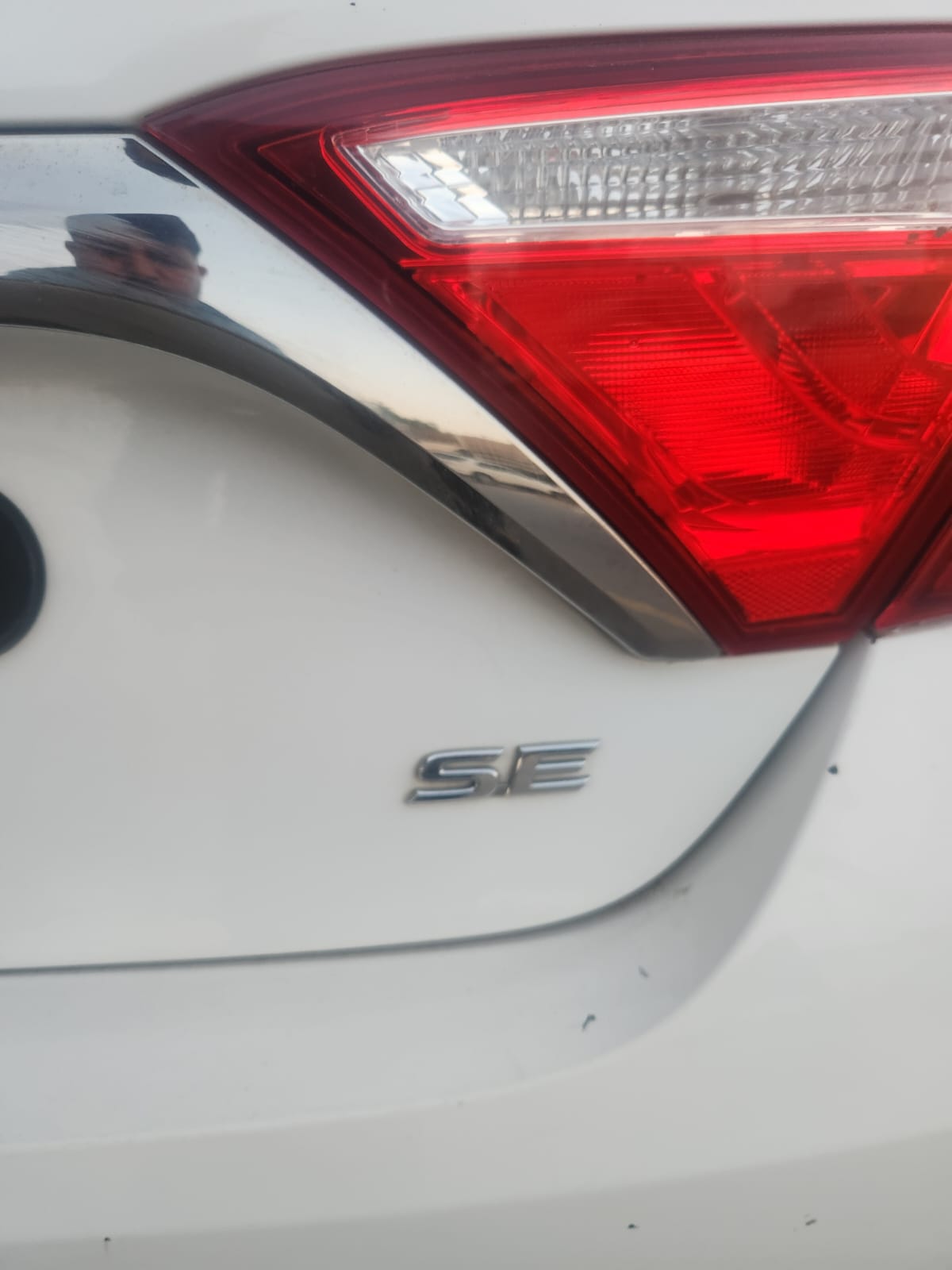 Car Image 2015 TOYOTA CAMRY