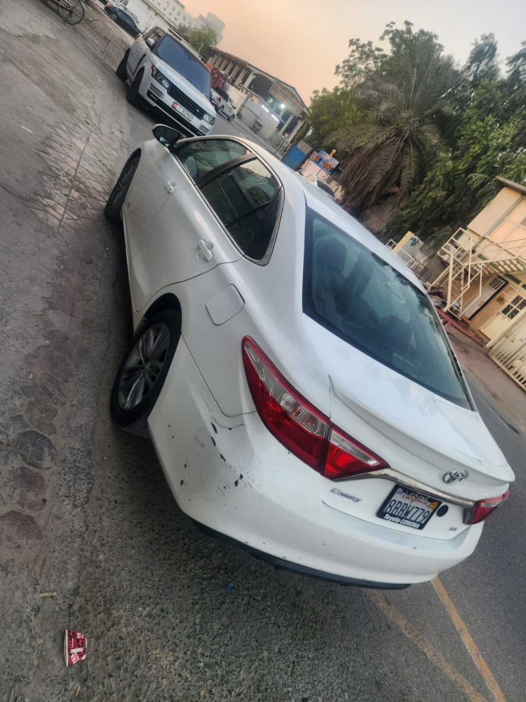 Car Image 2015 TOYOTA CAMRY