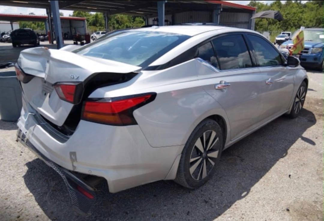 Car Image 2019 NISSAN ALTIMA
