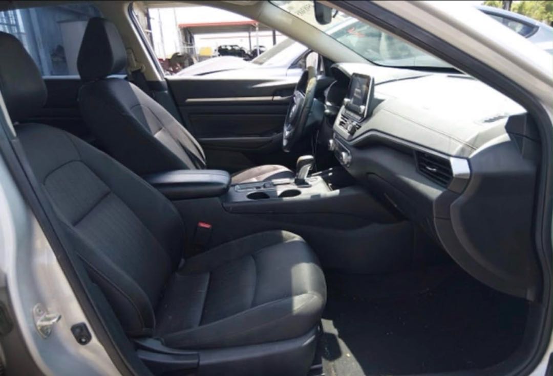 Car Image 2019 NISSAN ALTIMA