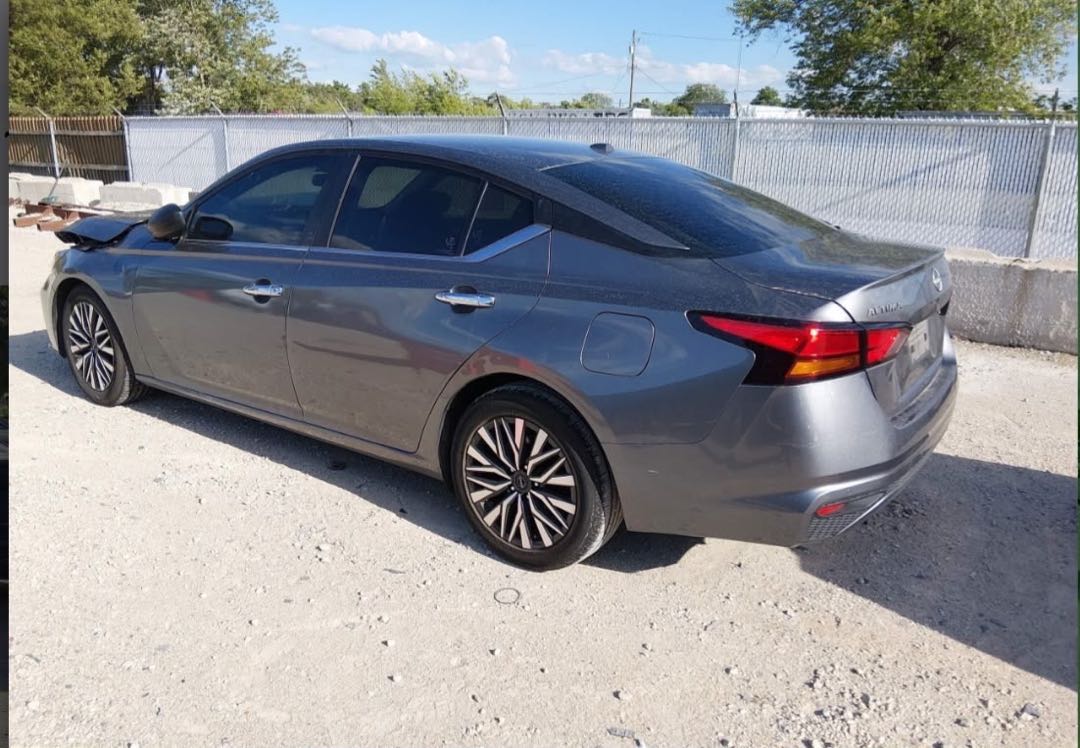 Car Image 2024 NISSAN ALTIMA