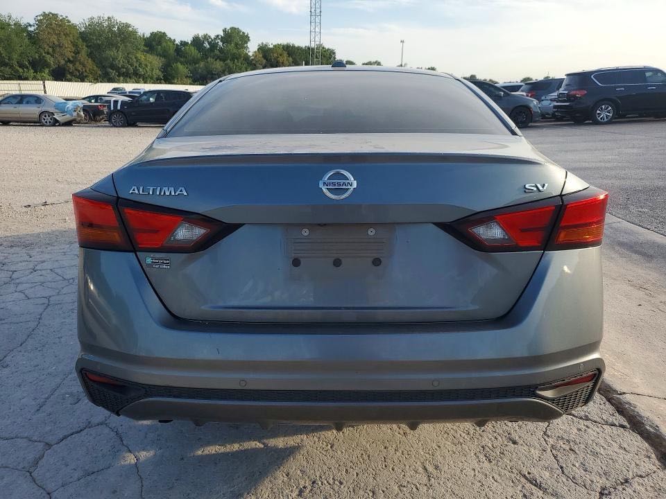 Car Image 2021 NISSAN ALTIMA
