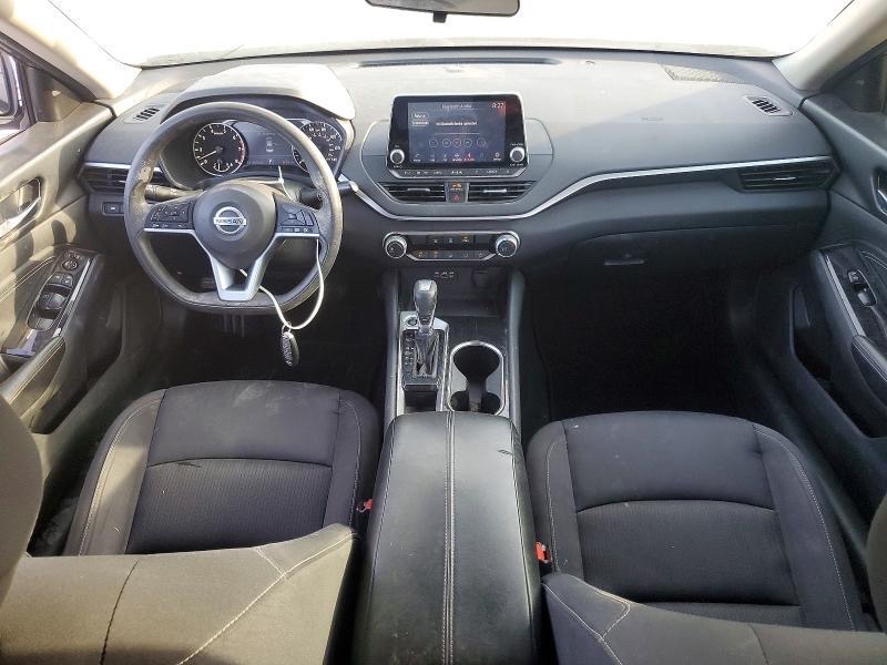 Car Image 2021 NISSAN ALTIMA
