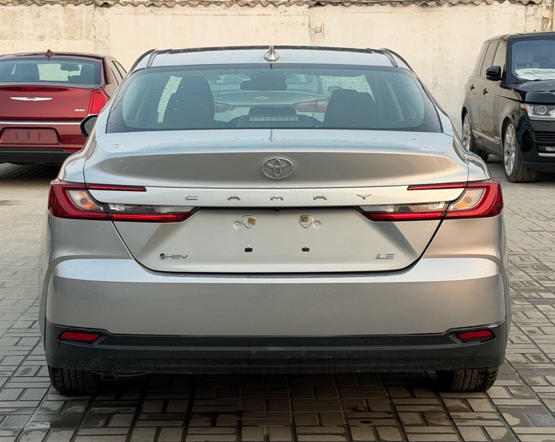 Car Image 2025 TOYOTA CAMRY