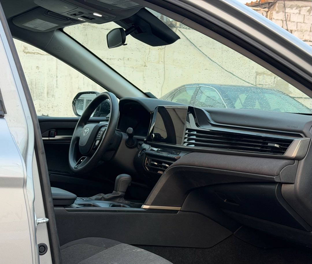 Car Image 2025 TOYOTA CAMRY