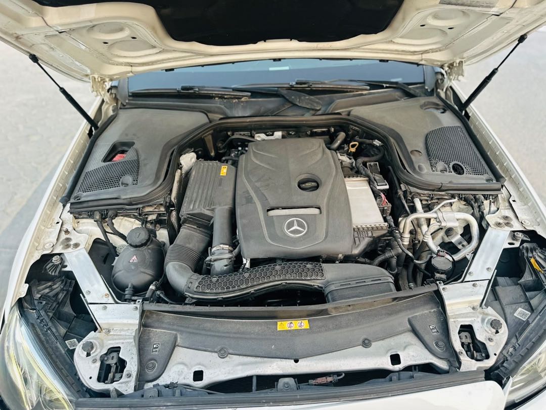 Car Image 2018 MERCEDES E Class