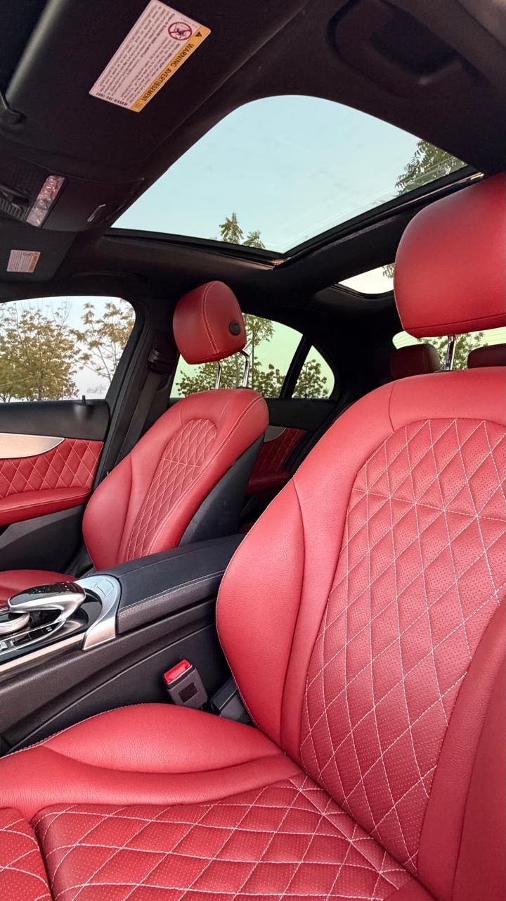 Car Image 2018 MERCEDES C Class 300