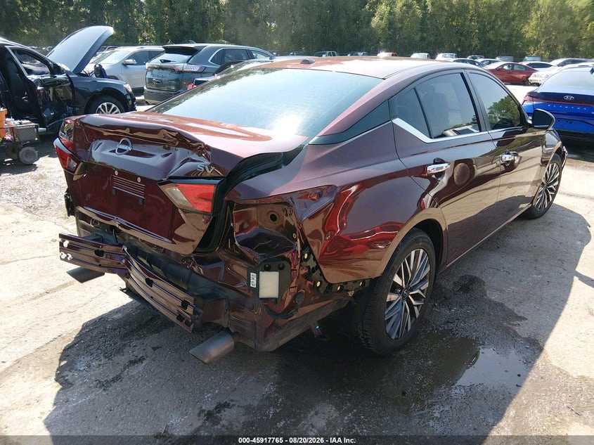 Car Image 2023 NISSAN ALTIMA