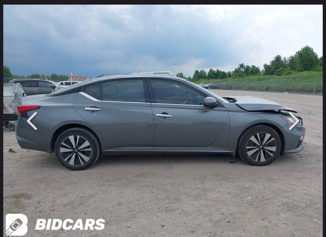 Car Image 2021 NISSAN ALTIMA