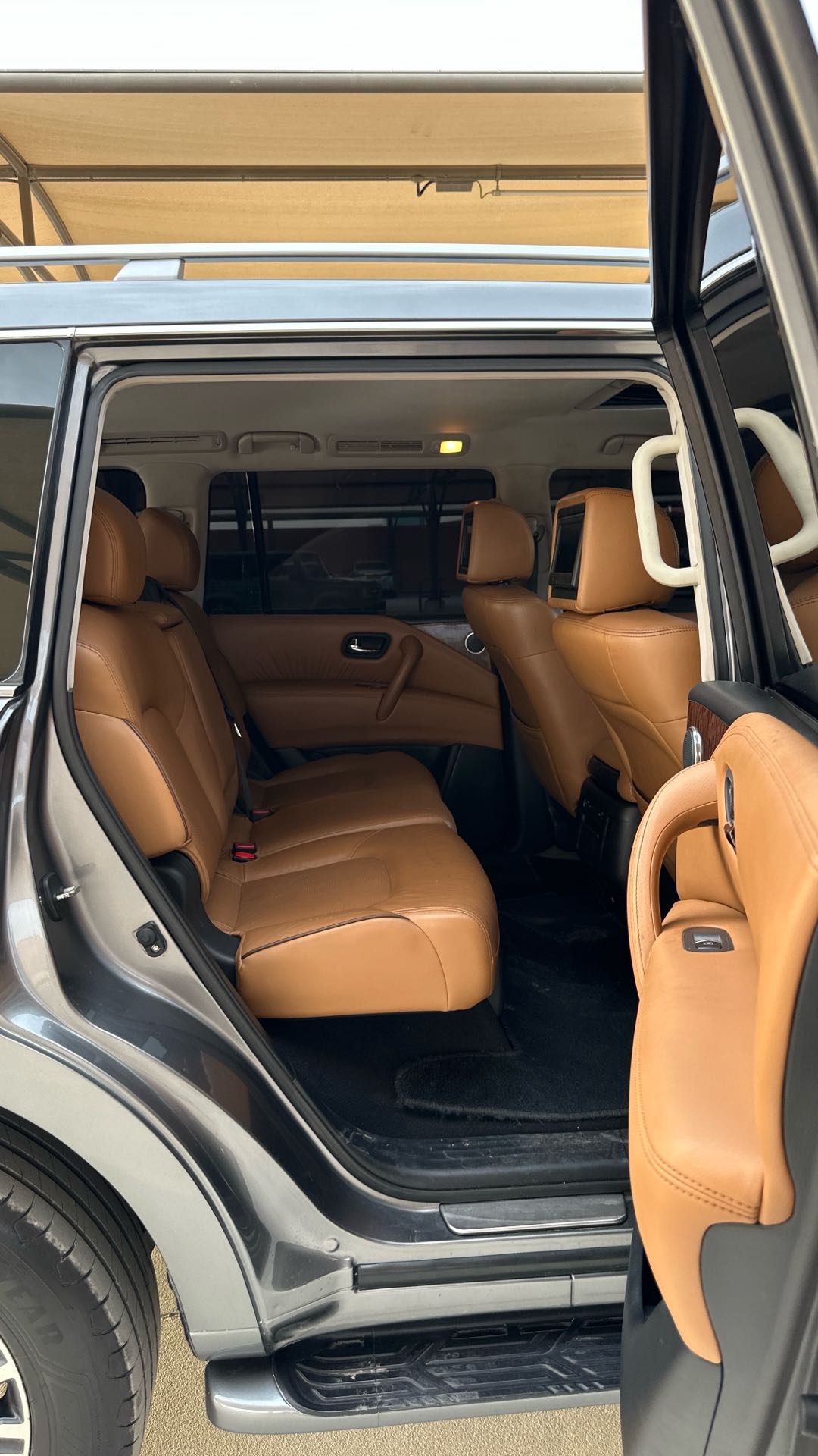 Car Image 2014 NISSAN PATROL Platinum