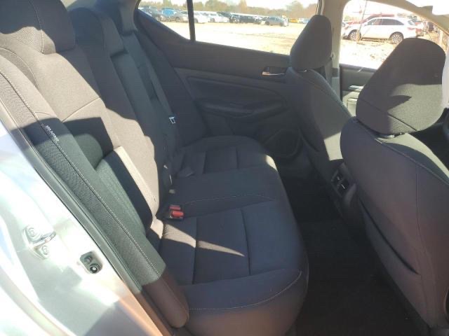 Car Image 2019 NISSAN ALTIMA