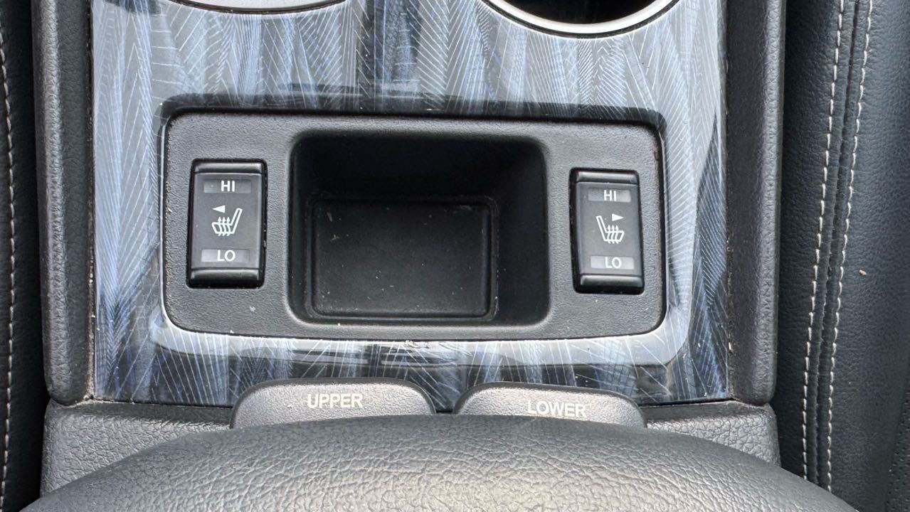 Car Image 2017 NISSAN ALTIMA SL