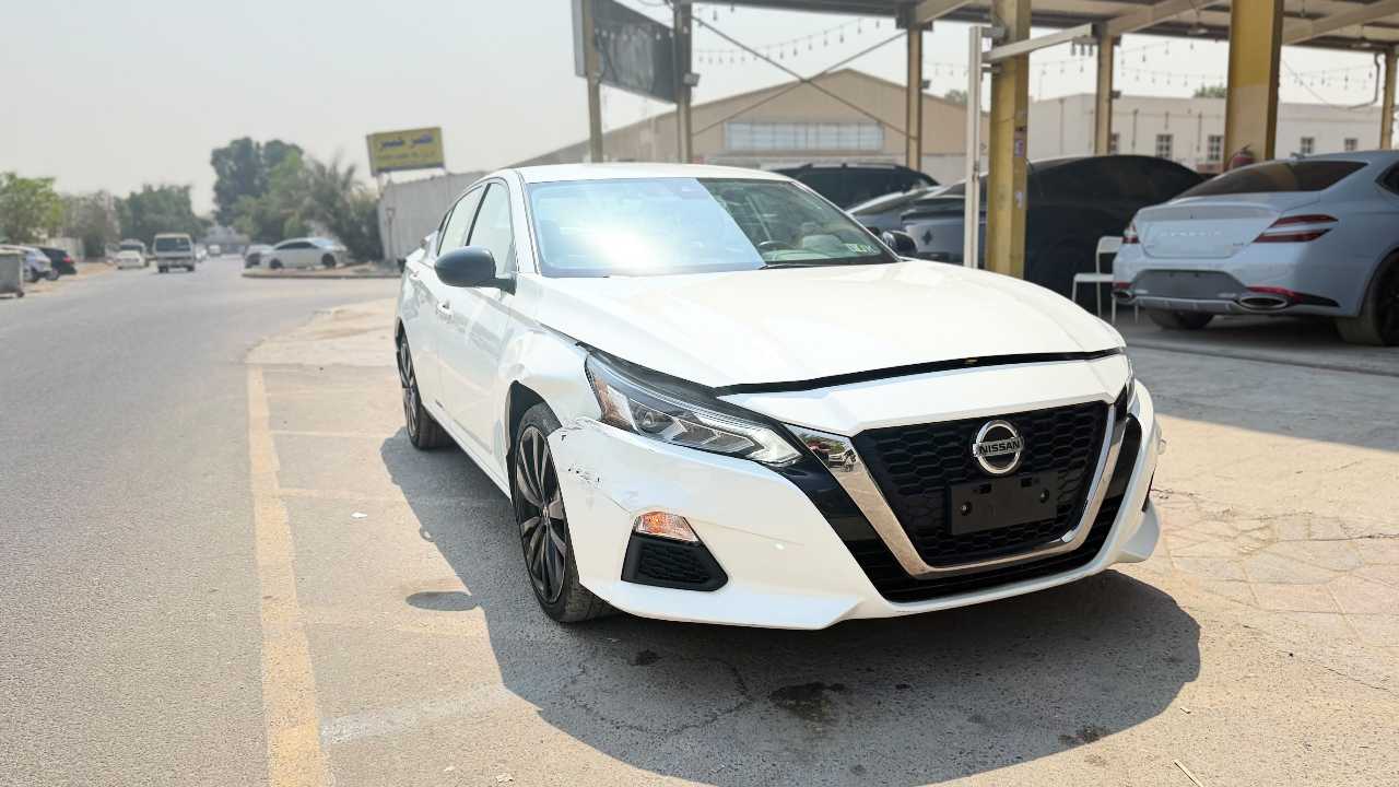 Car Image 2022 NISSAN ALTIMA