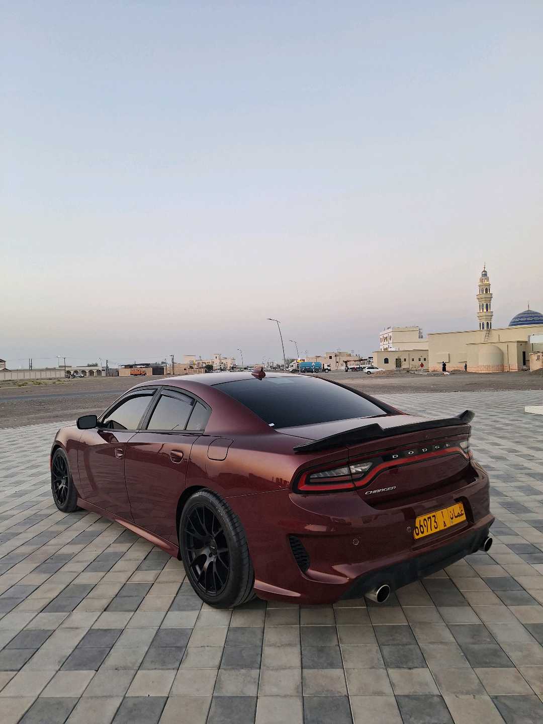 Car Image 2018 DODGE CHARGER R/T
