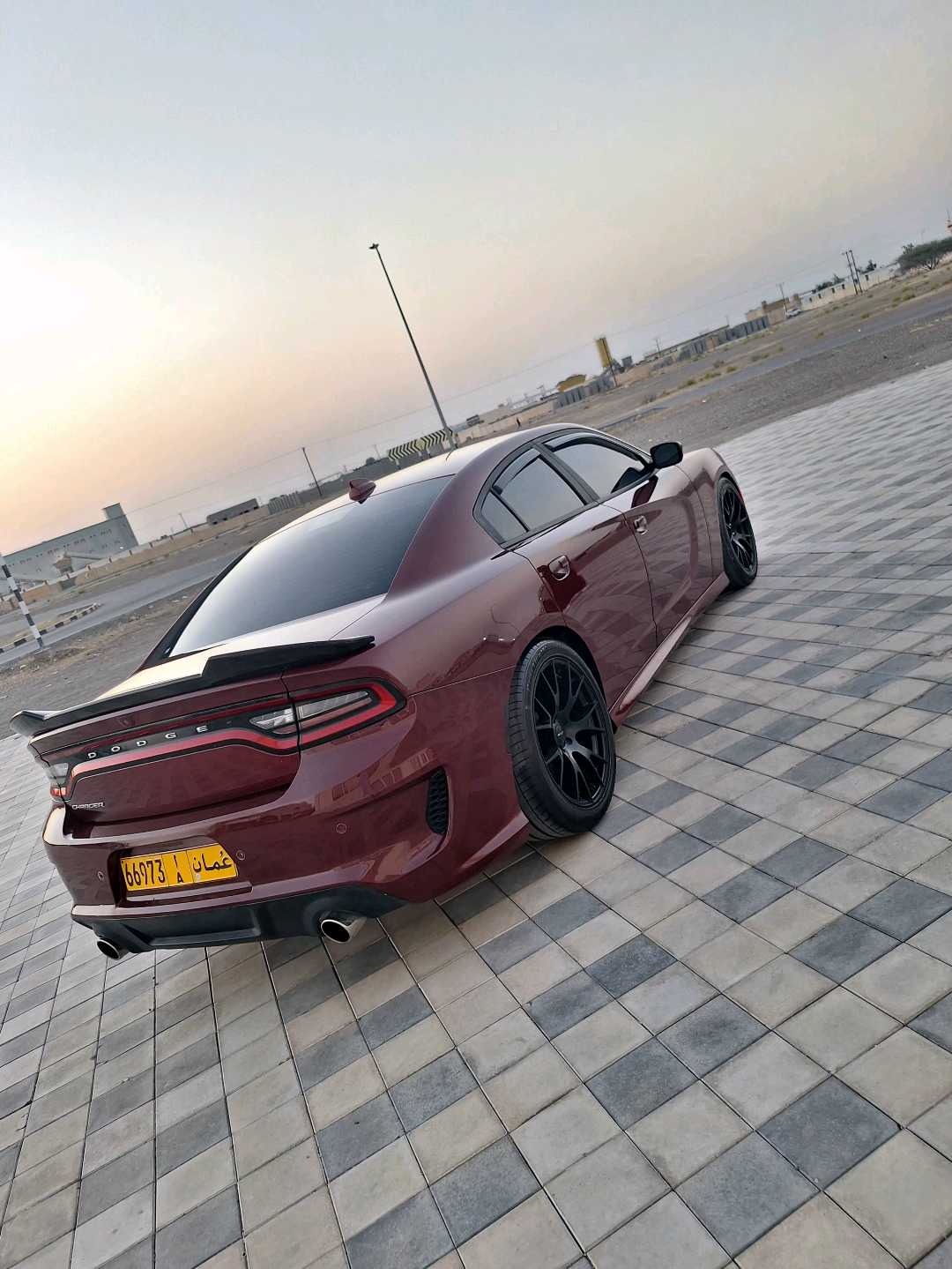 Car Image 2018 DODGE CHARGER R/T