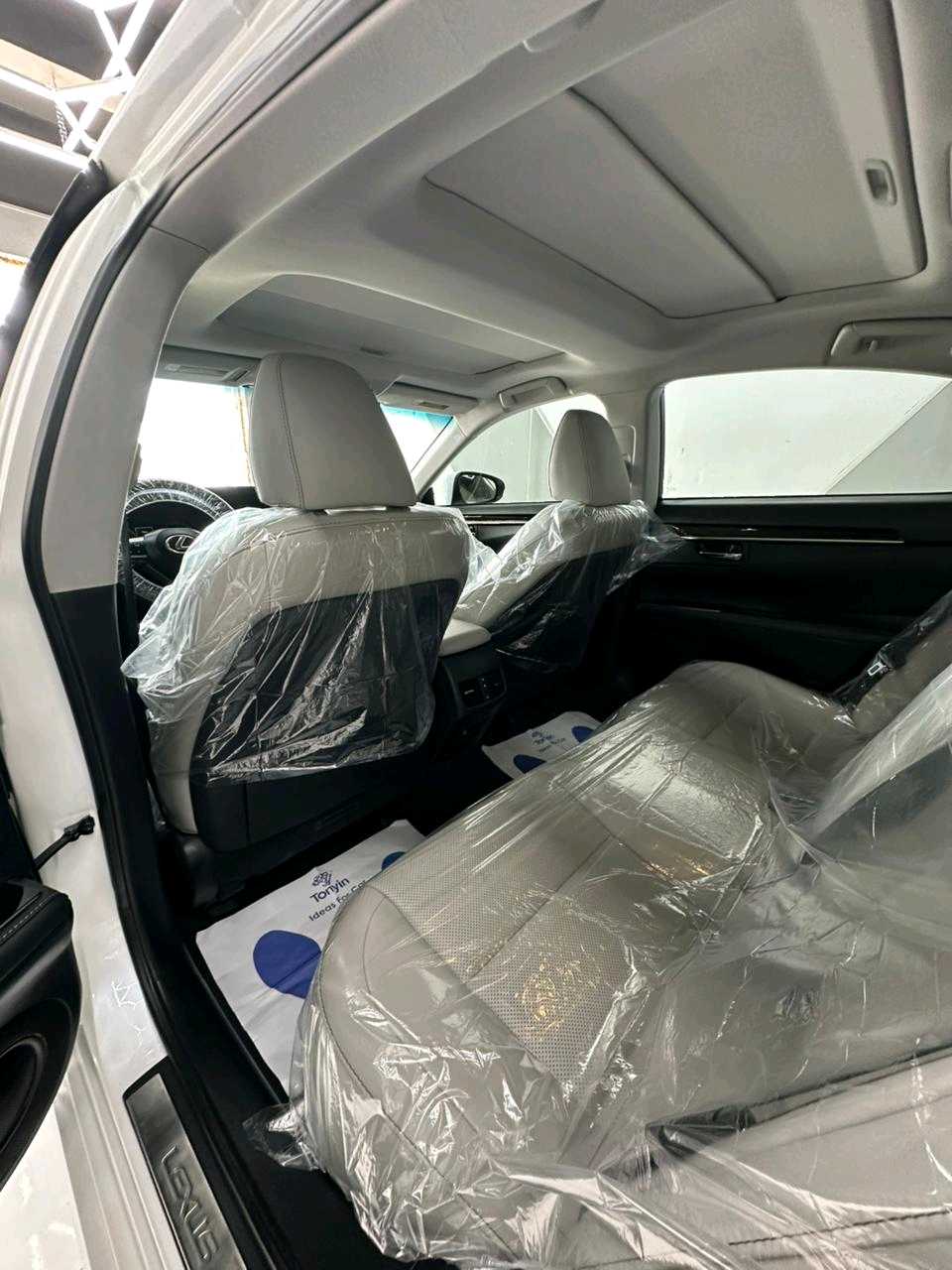 Car Image 2018 LEXUS ES 350
