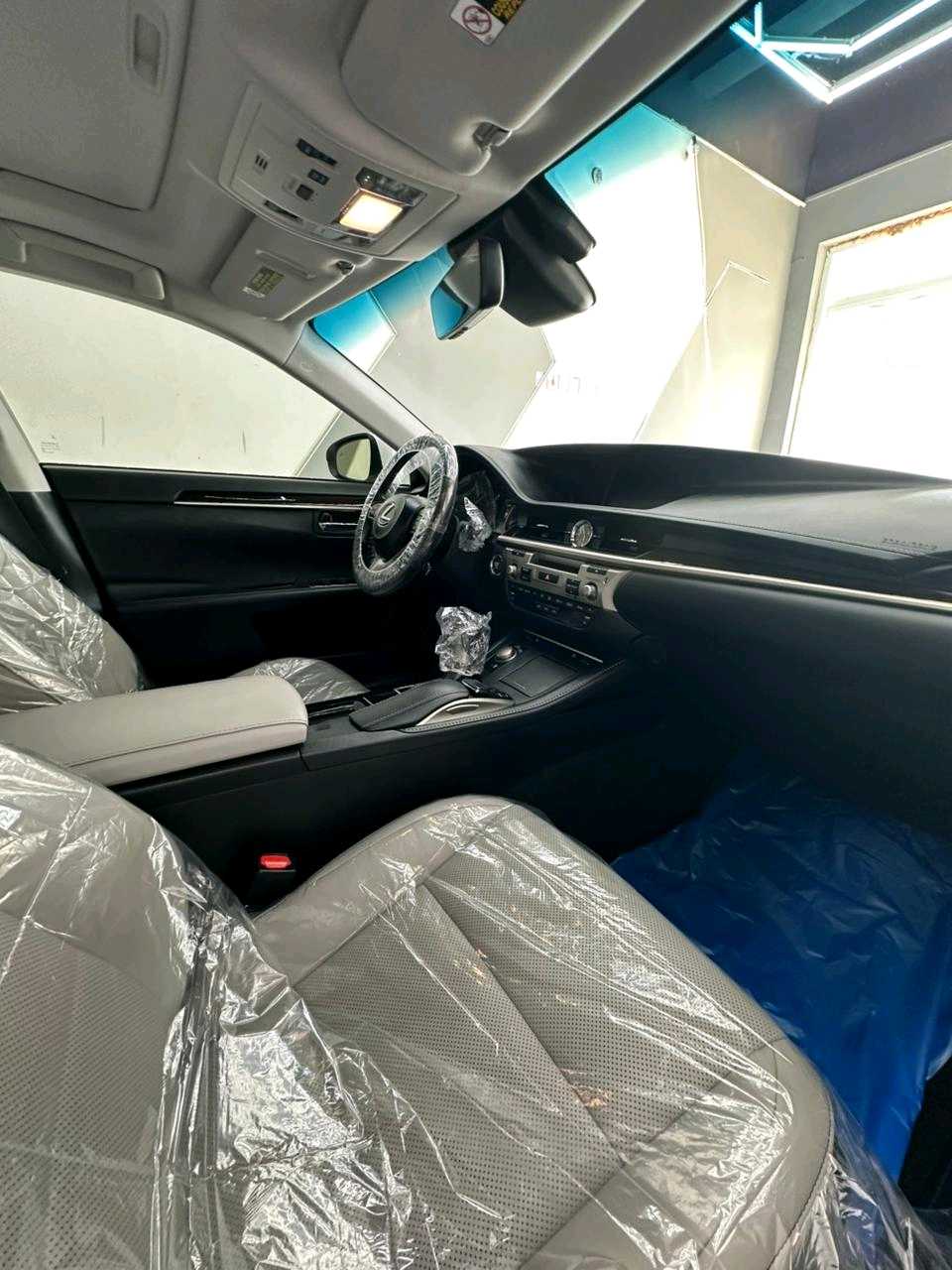 Car Image 2018 LEXUS ES 350
