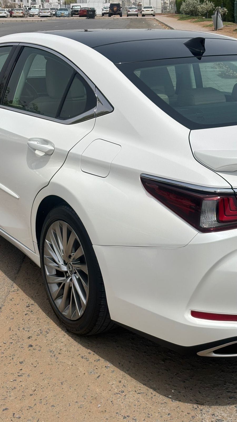 Car Image 2020 LEXUS ES 350