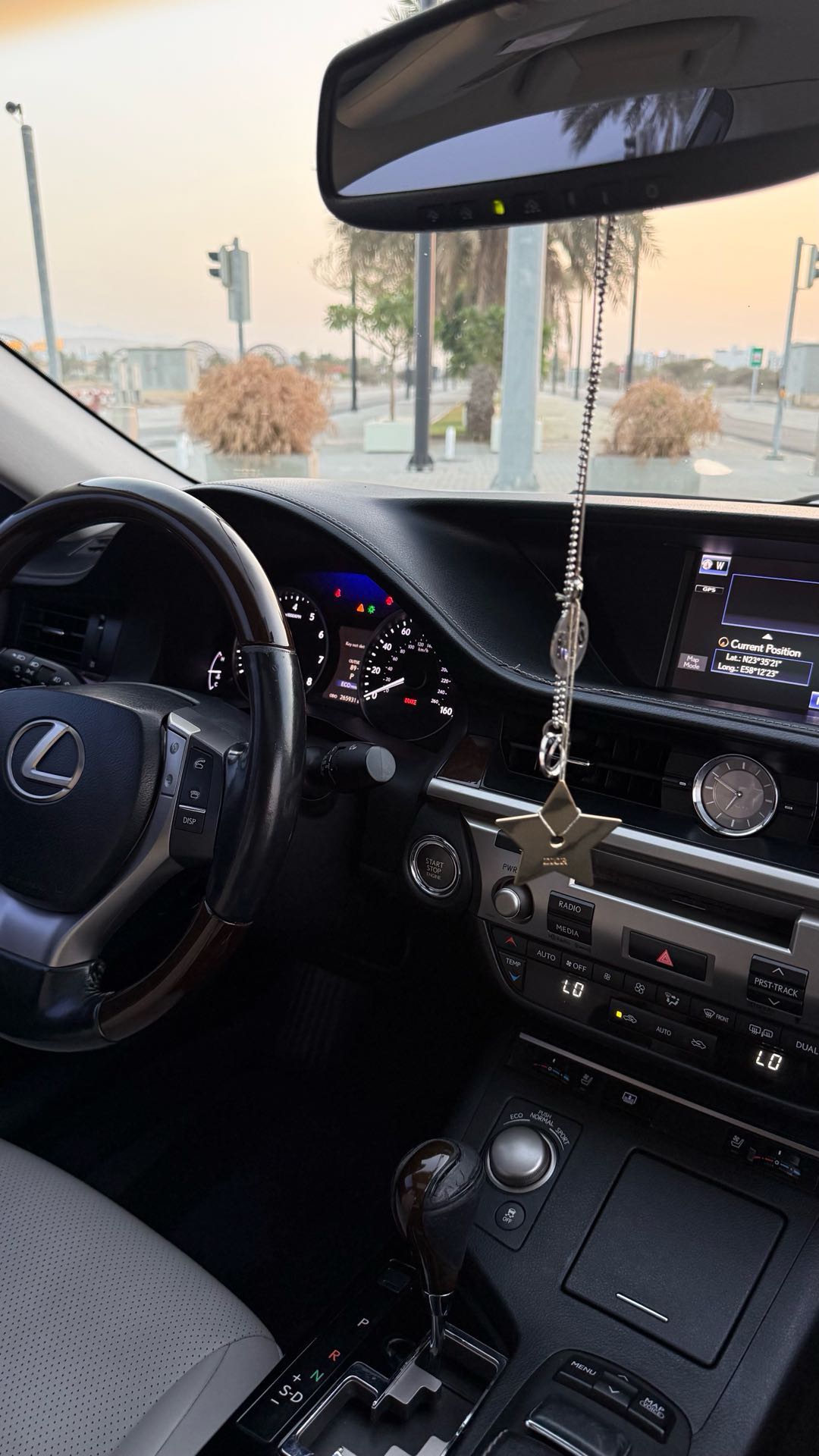 Car Image 2014 LEXUS ES 350