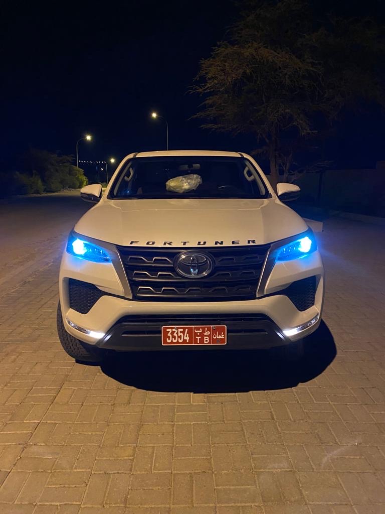 TOYOTA FORTUNER 2022