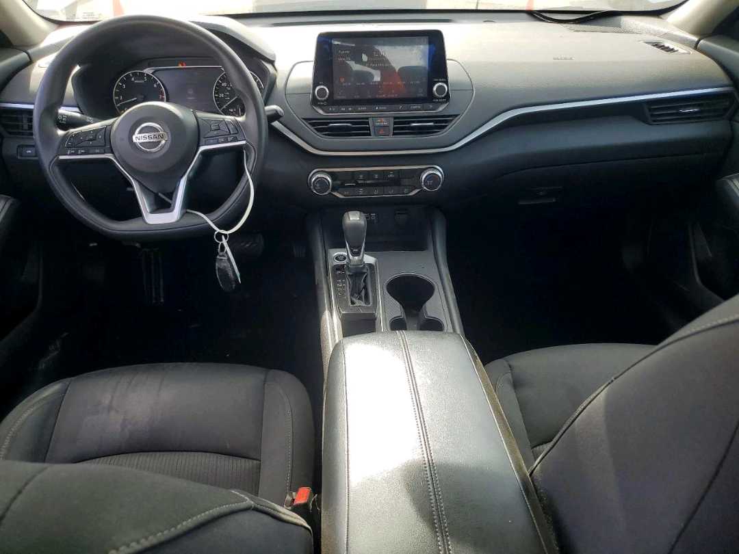 Car Image 2019 NISSAN ALTIMA
