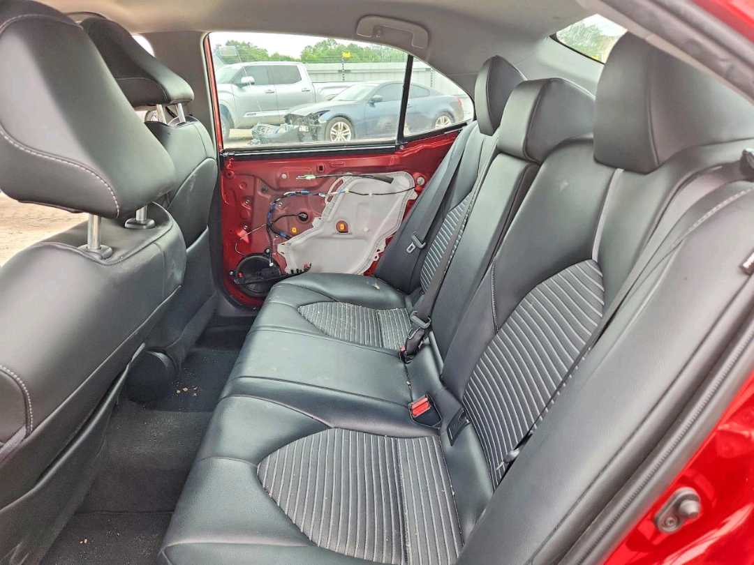 Car Image 2024 TOYOTA CAMRY