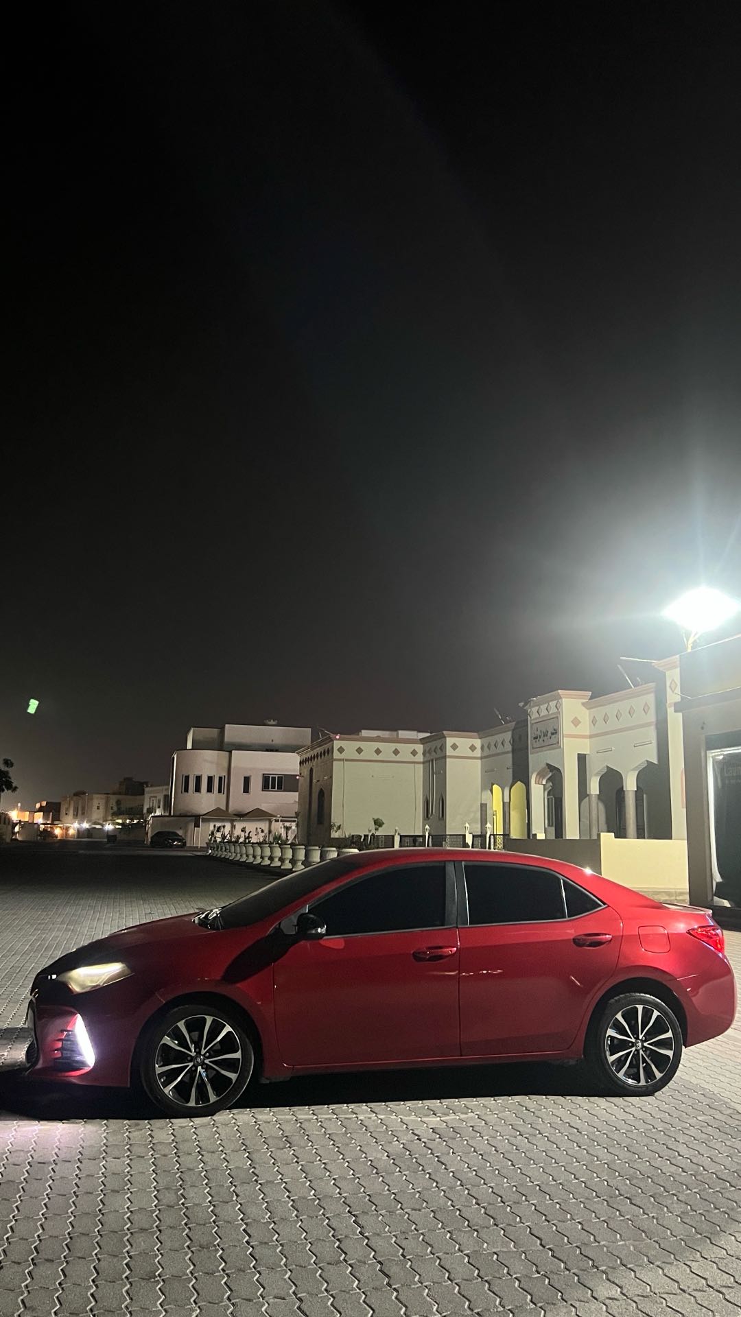 Car Image 2019 TOYOTA COROLLA SE