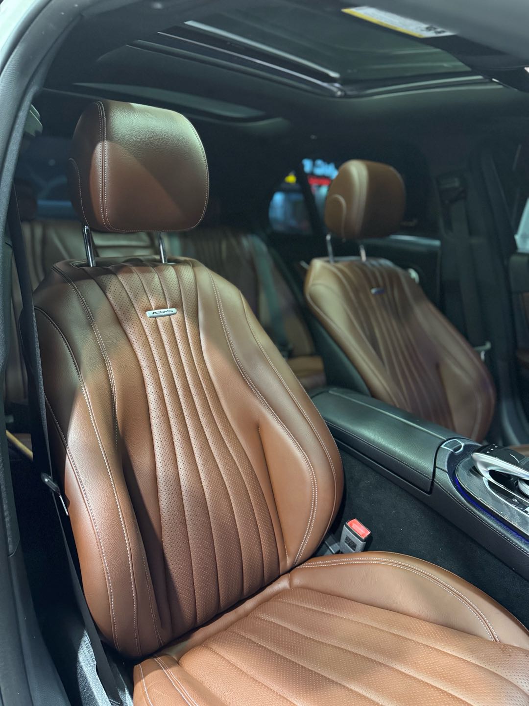 Car Image 2019 MERCEDES E Class 450