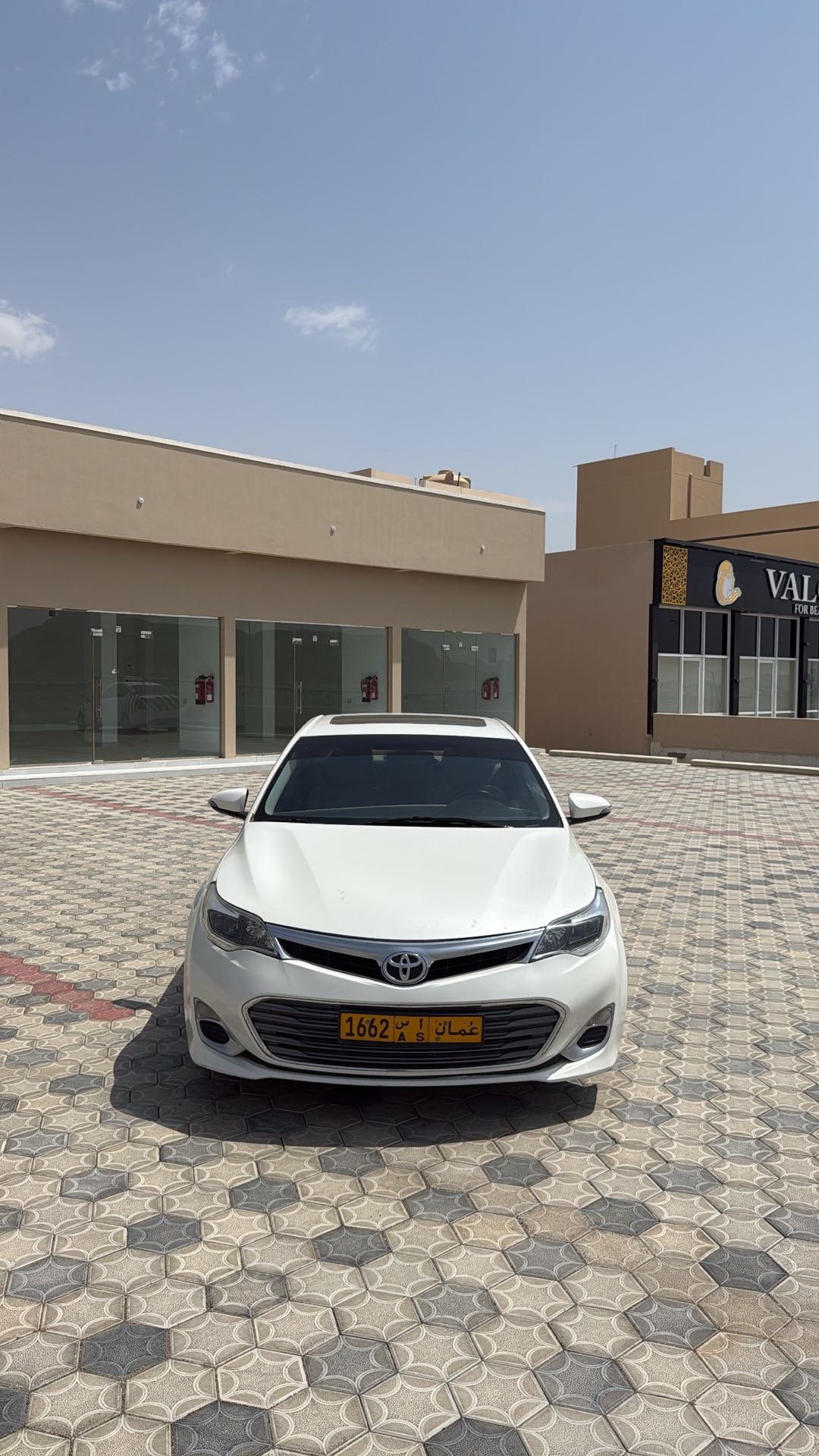 Car Image 2014 TOYOTA AVALON XLE