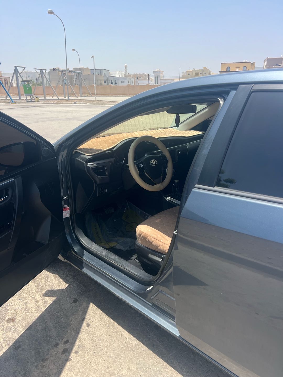 Car Image 2015 TOYOTA COROLLA S
