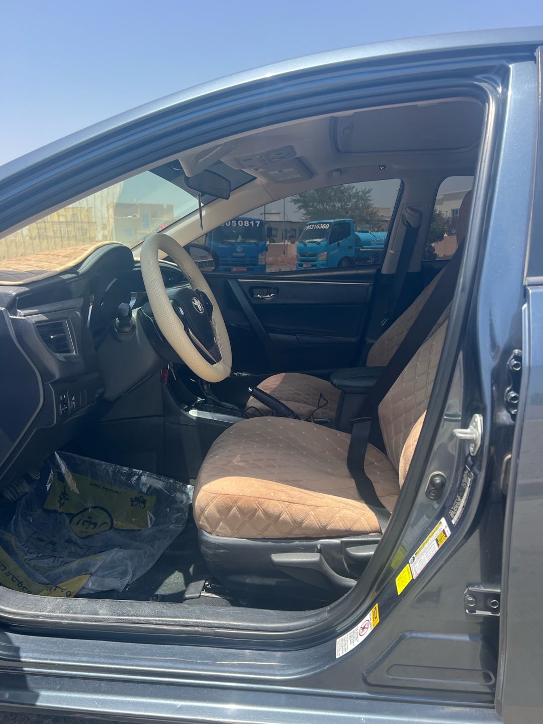 Car Image 2015 TOYOTA COROLLA S