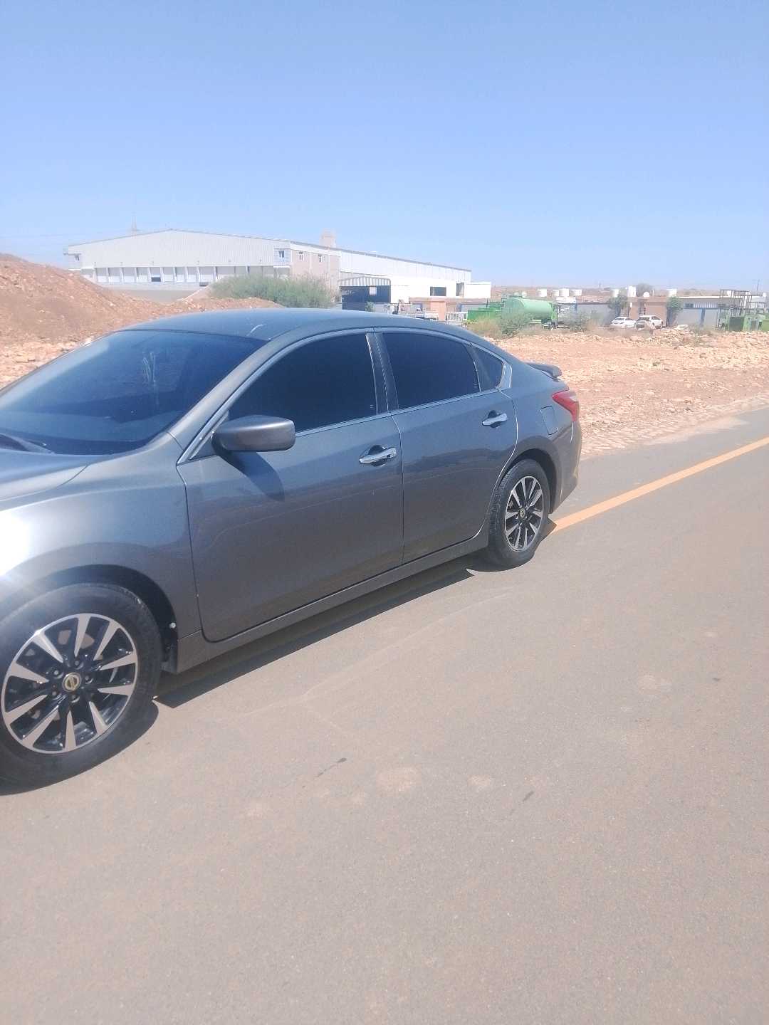 Car Image 2017 NISSAN ALTIMA S