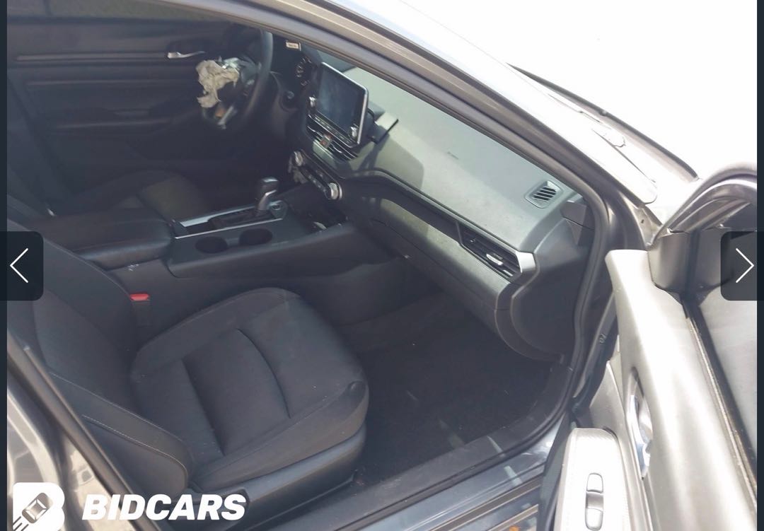 Car Image 2019 NISSAN ALTIMA