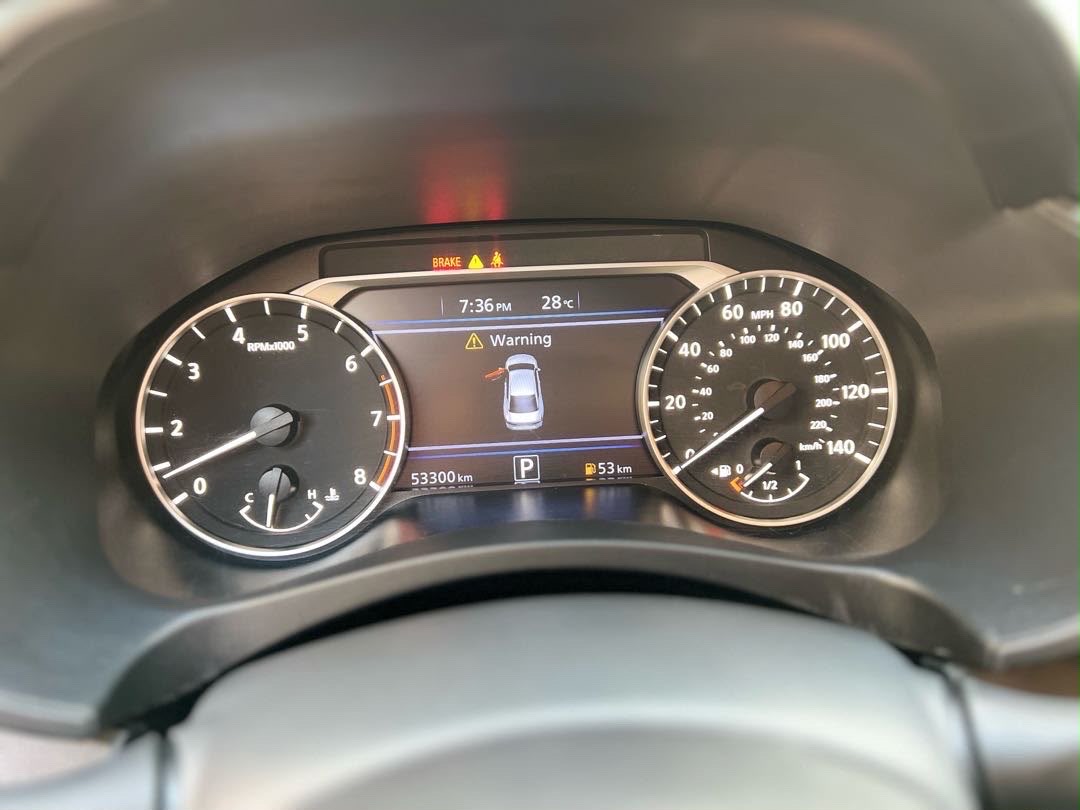 Car Image 2020 NISSAN ALTIMA SR