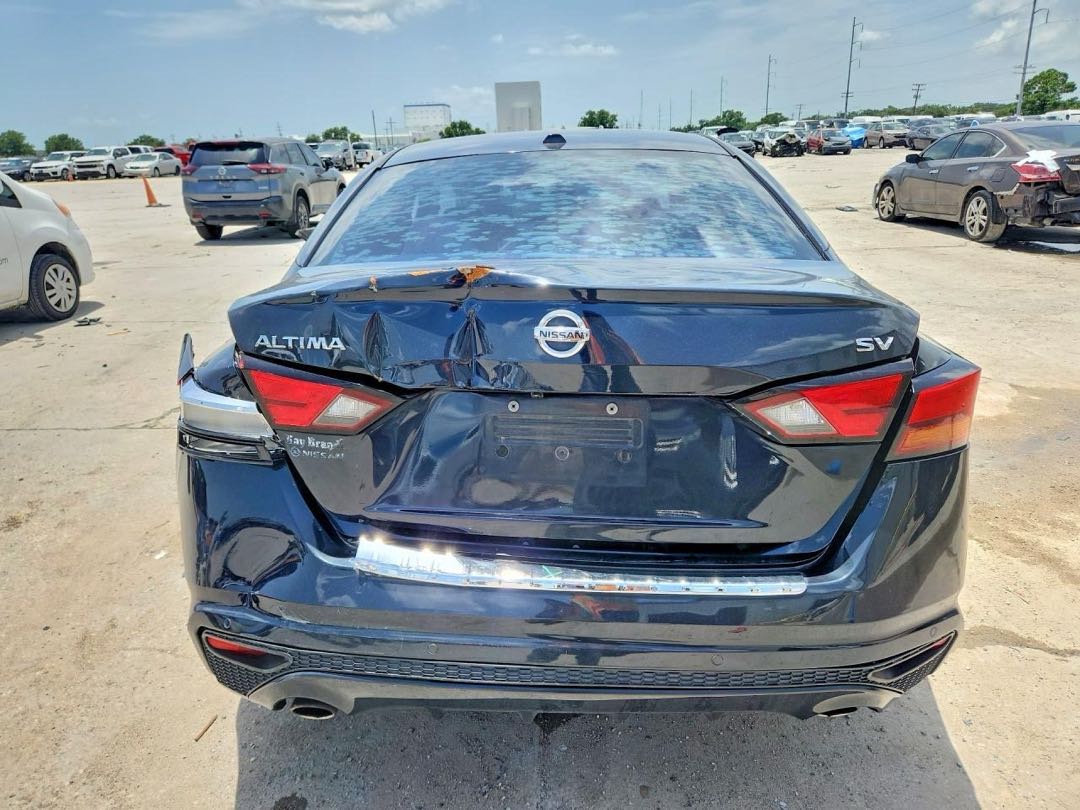 Car Image 2019 NISSAN ALTIMA