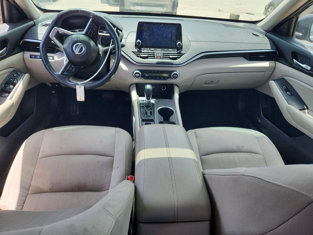 Car Image 2019 NISSAN ALTIMA