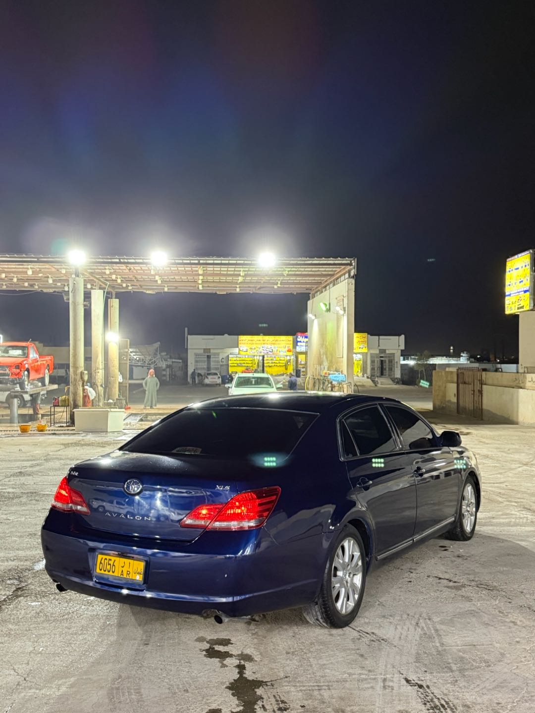 Car Image 2008 TOYOTA AVALON XLE